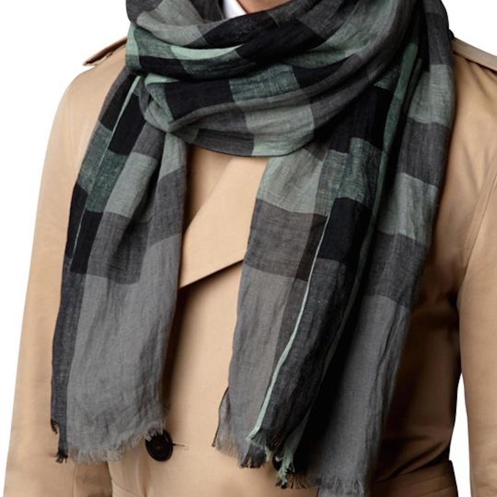 NWT  BURBERRY GIANT EXPLODED CHECK LINEN LARGE CRINKLE SCARF